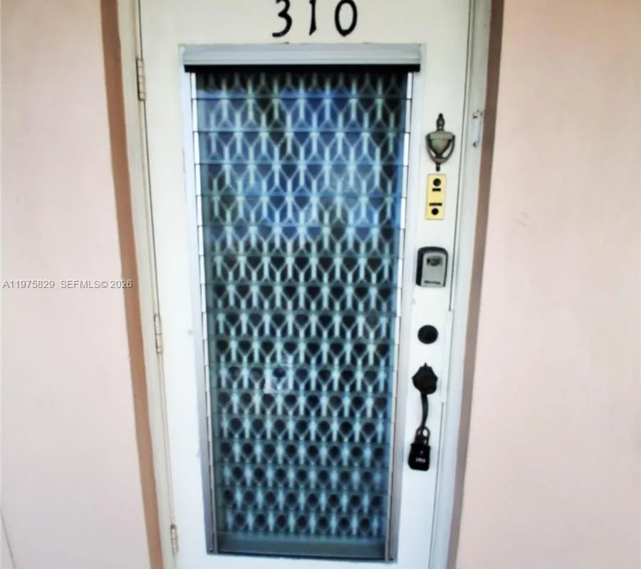 2635 NW 104th Ave # 310, Sunrise FL 33322