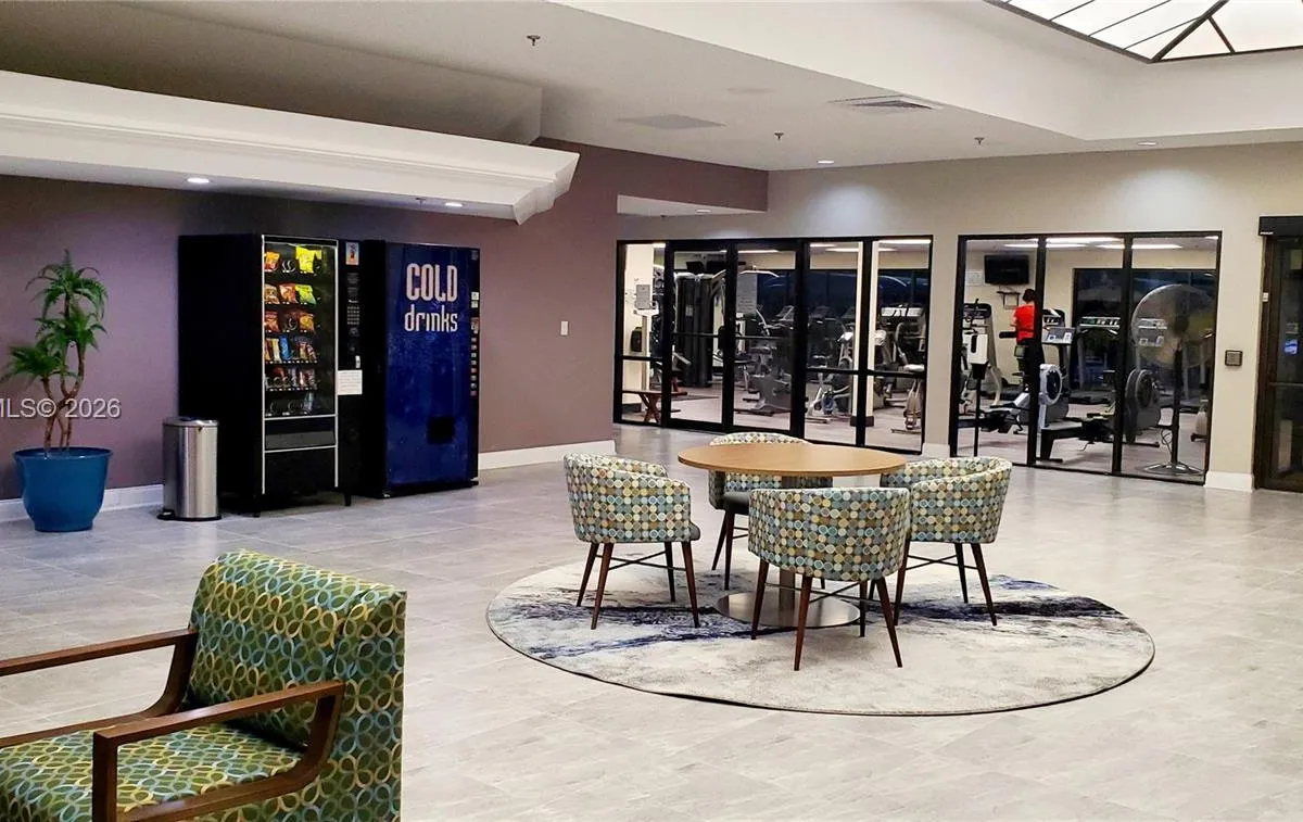 2635 NW 104th Ave # 310, Sunrise FL 33322