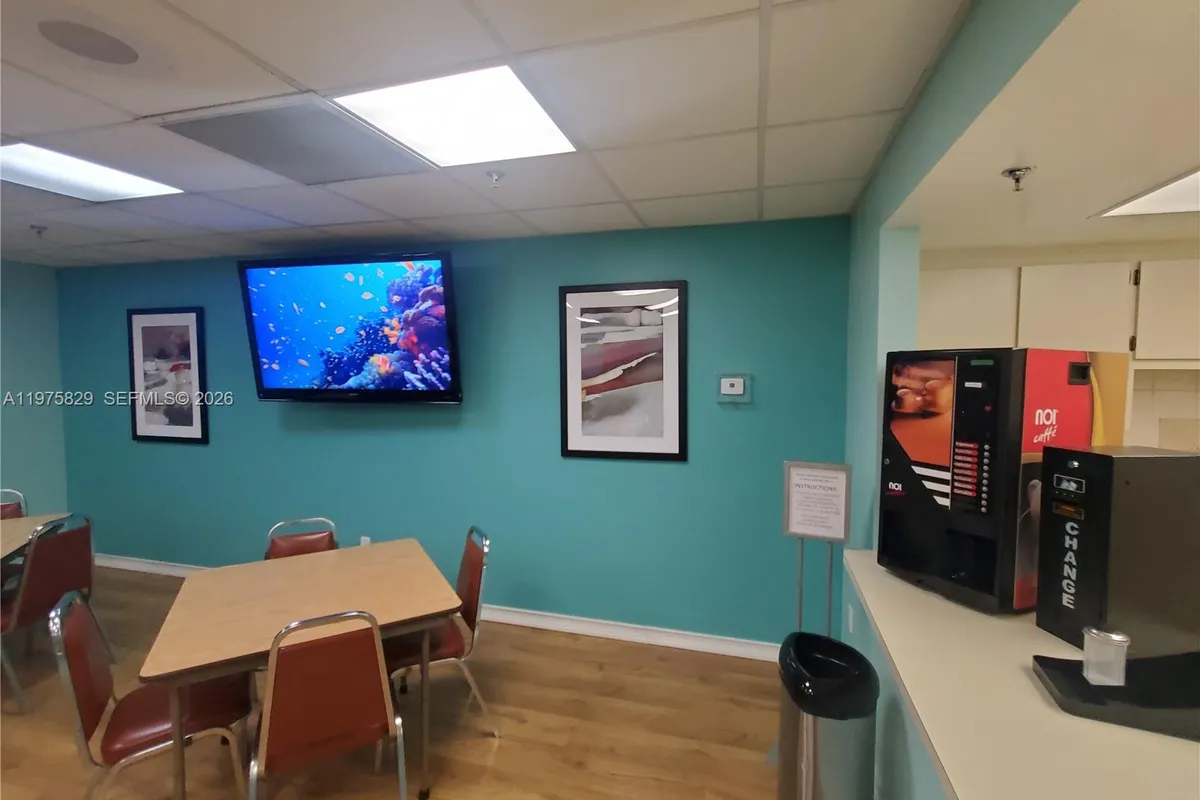 2635 NW 104th Ave # 310, Sunrise FL 33322