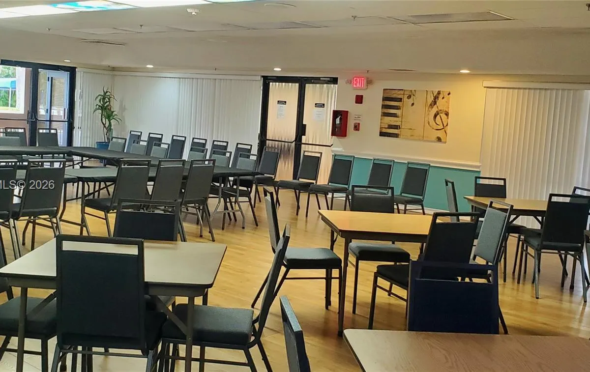 2635 NW 104th Ave # 310, Sunrise FL 33322