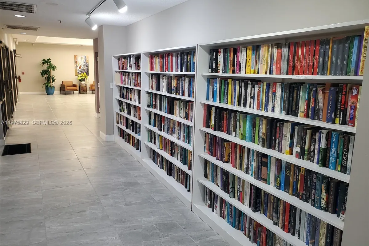 2635 NW 104th Ave # 310, Sunrise FL 33322