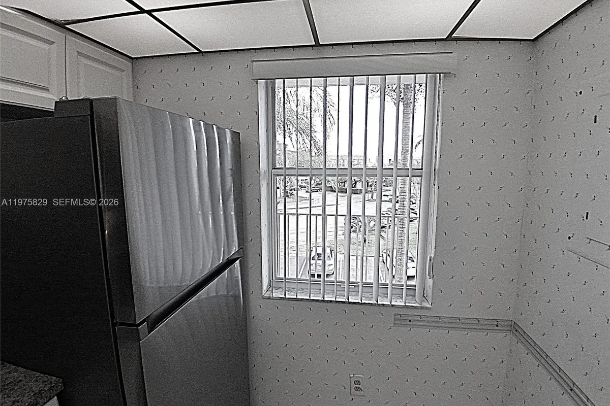 2635 NW 104th Ave # 310, Sunrise FL 33322