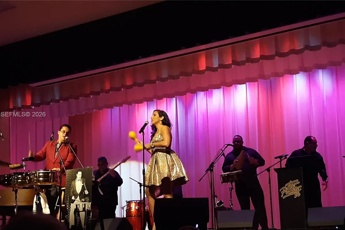 2635 NW 104th Ave # 310, Sunrise FL 33322