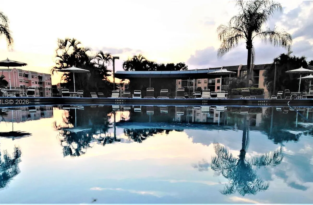 2635 NW 104th Ave # 310, Sunrise FL 33322