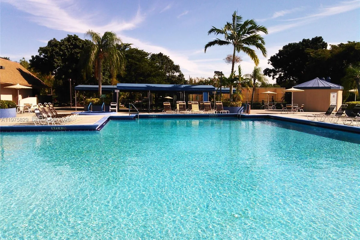 2635 NW 104th Ave # 310, Sunrise FL 33322