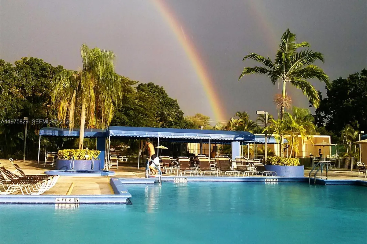 2635 NW 104th Ave # 310, Sunrise FL 33322