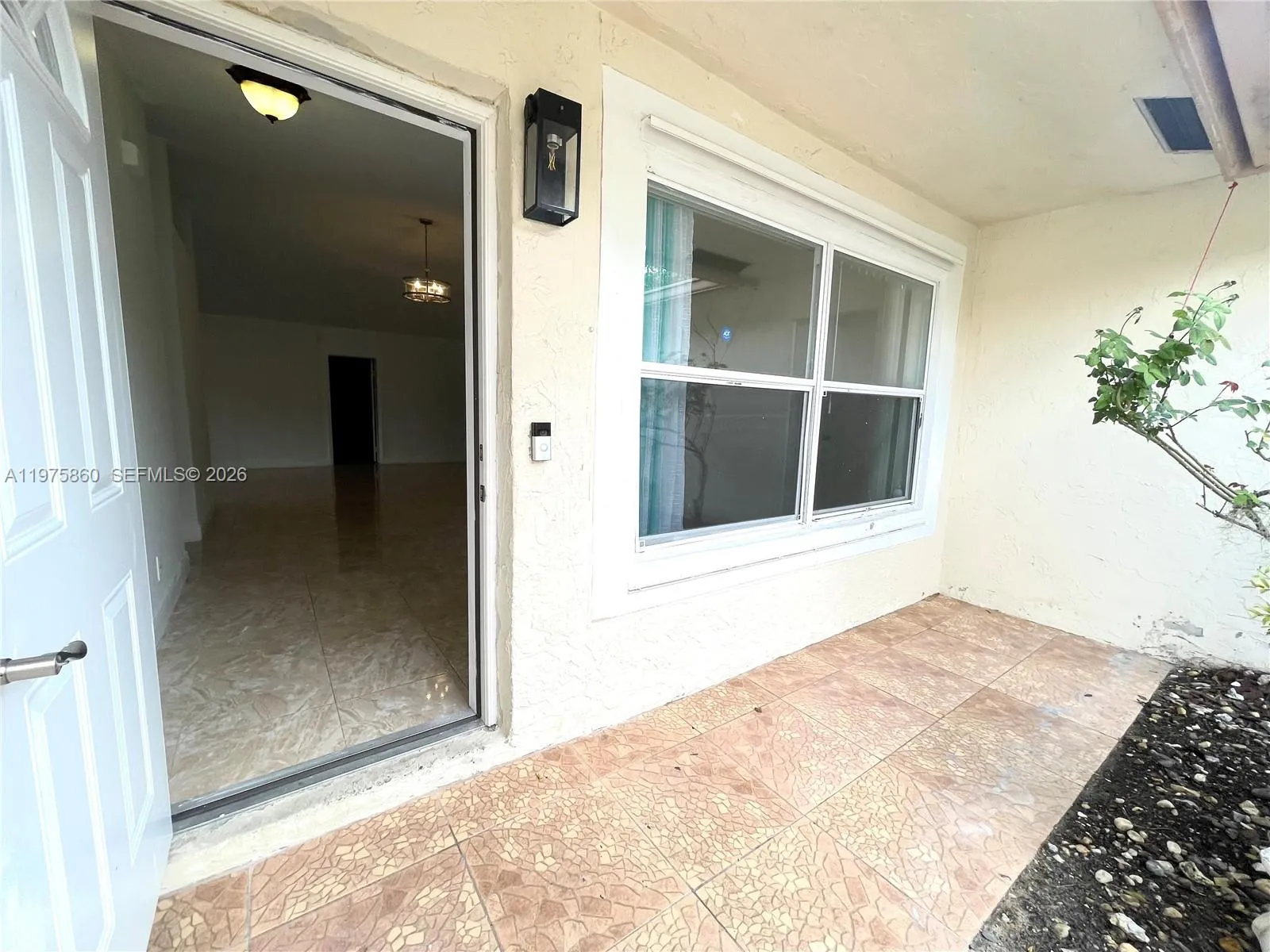 9604 NW 49th St, Sunrise FL 33351