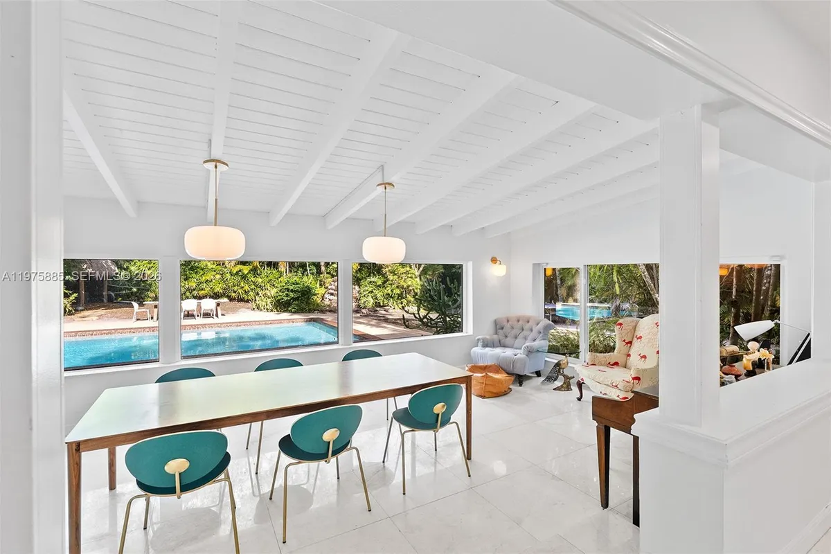 4510 Ingraham Hwy, Coral Gables FL 33133