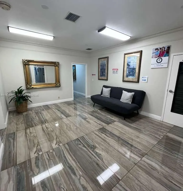 6101 W Atlantic Blvd # 205, Margate FL 33063