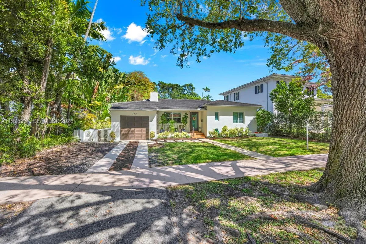 1005 Columbus Blvd, Coral Gables FL 33134