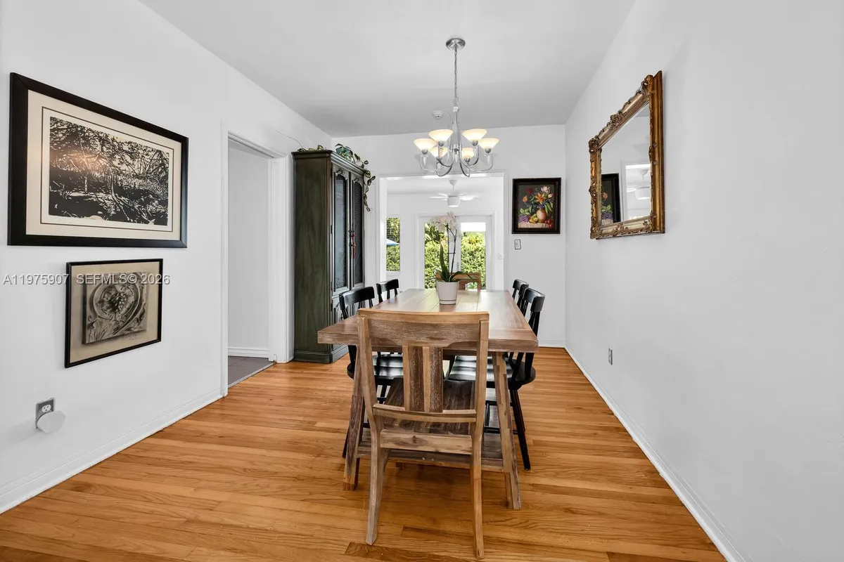 1005 Columbus Blvd, Coral Gables FL 33134