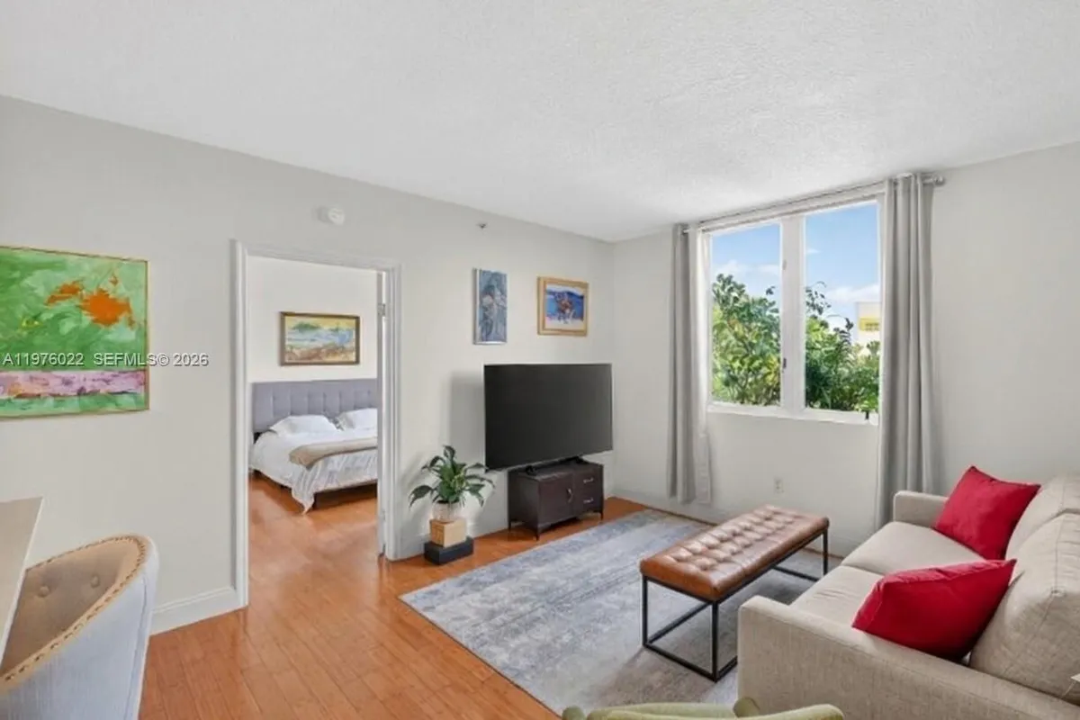 2630 SW 28th St (Overbook) # 51, Miami FL 33133