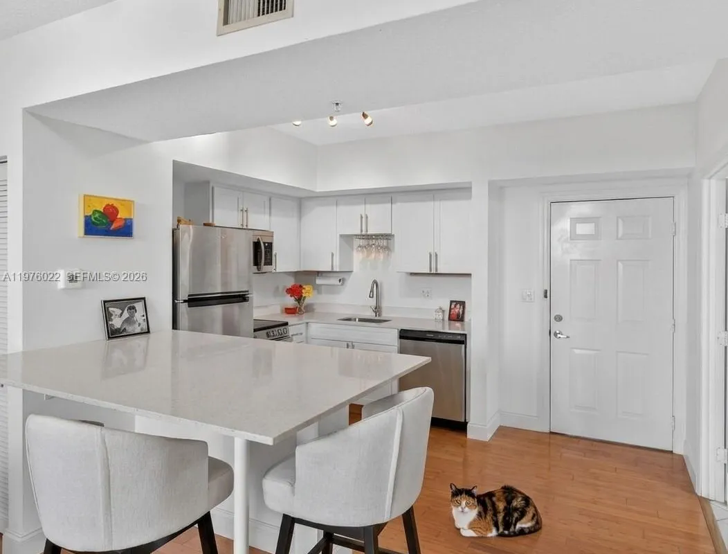 2630 SW 28th St (Overbook) # 51, Miami FL 33133