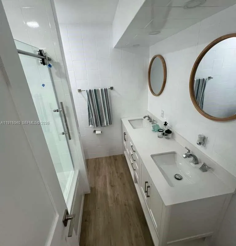 6220 NW 19th St, Sunrise FL 33313