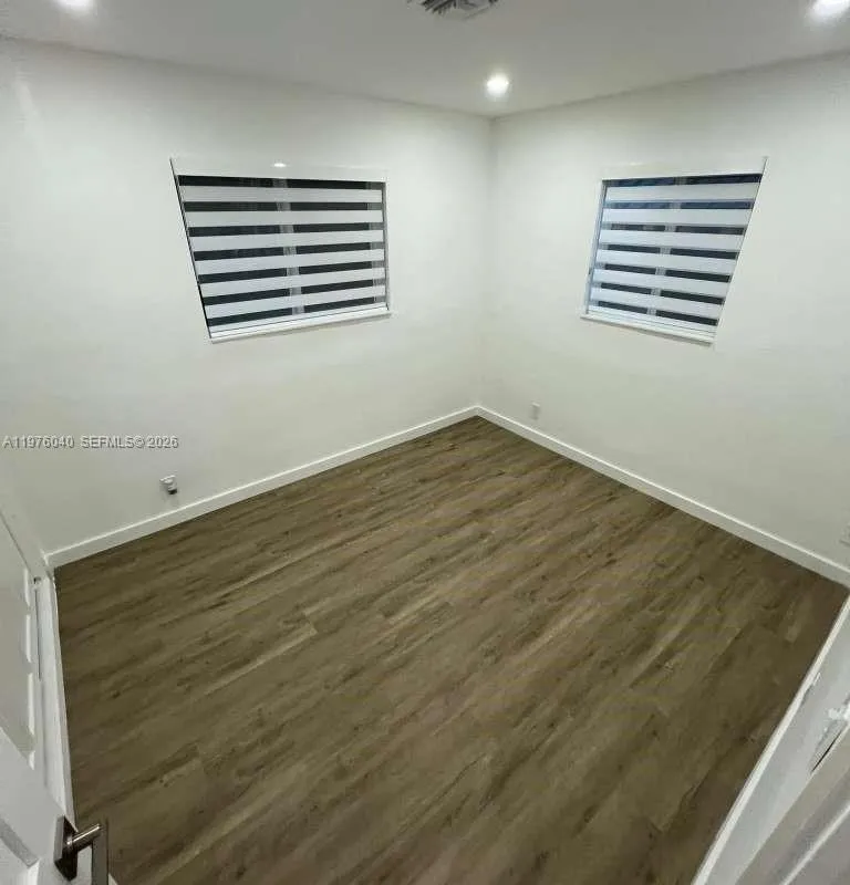 6220 NW 19th St, Sunrise FL 33313