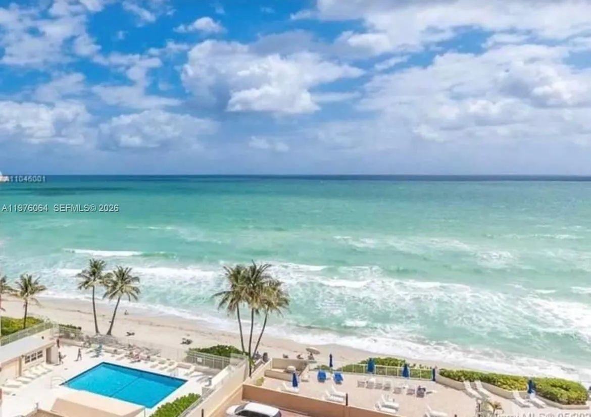 3140 S Ocean Dr # 1103, Hallandale Beach FL 33009