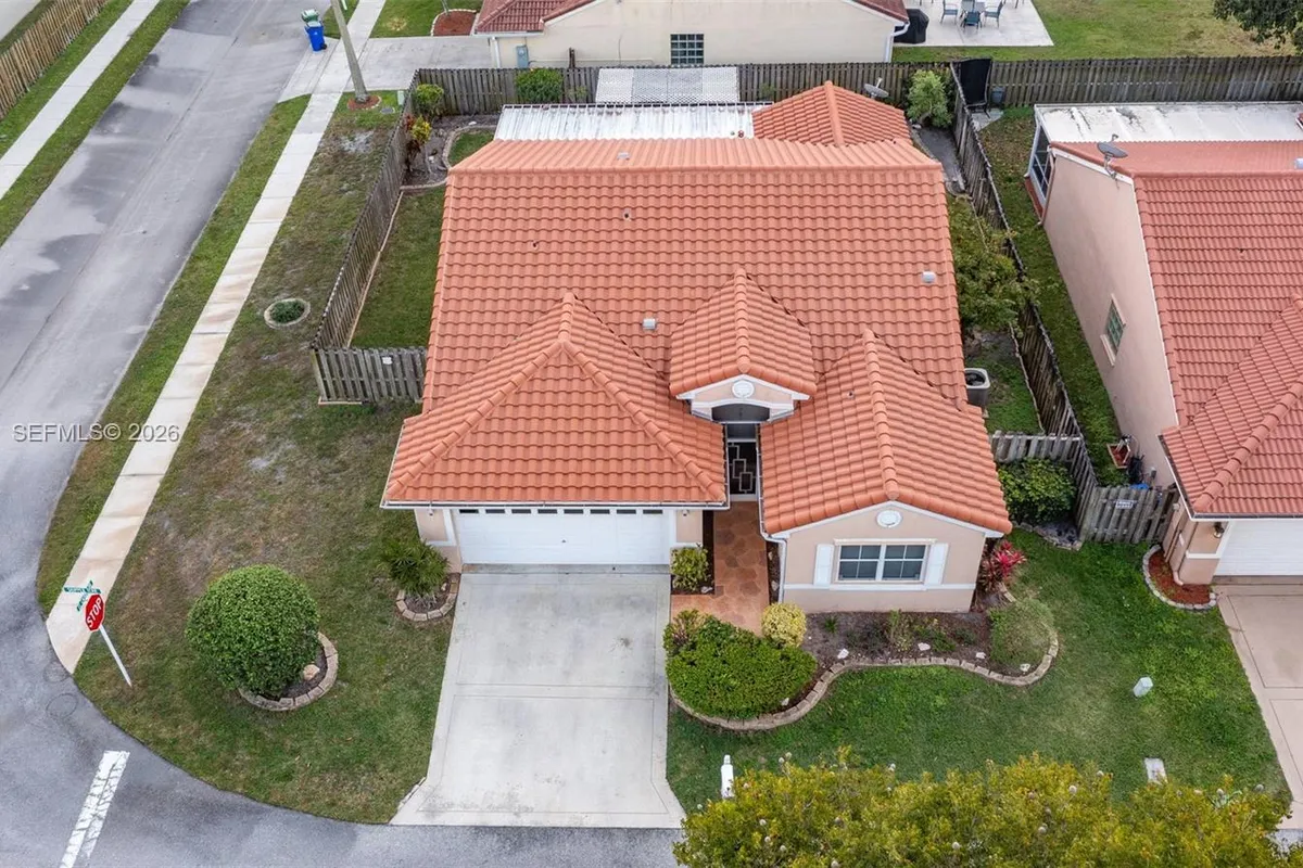 6618 Skipper Ter, Margate FL 33063