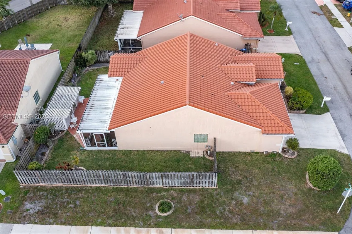 6618 Skipper Ter, Margate FL 33063