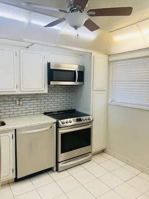 3251 Holiday Springs Blvd # 403, Margate FL 33063