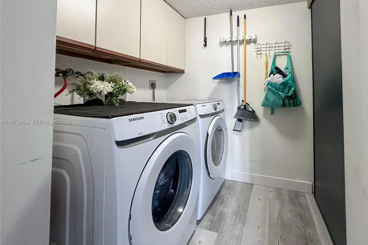 2766 S Carambola Cir S # 404, Coconut Creek FL 33066