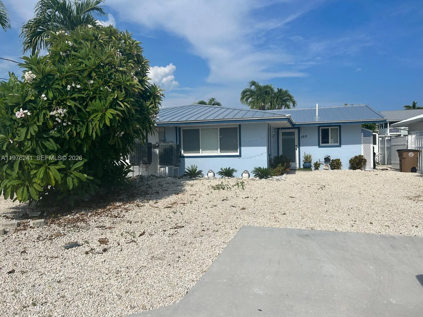 2 bedroom 2 bath for sale at 160 10th St, Marathon FL 33051