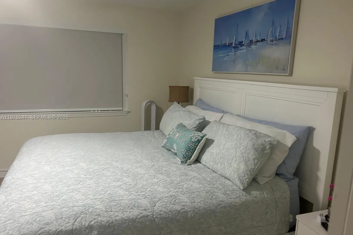 160 10th St, Marathon FL 33051