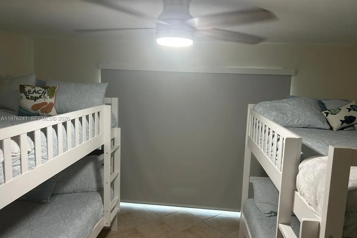 160 10th St, Marathon FL 33051