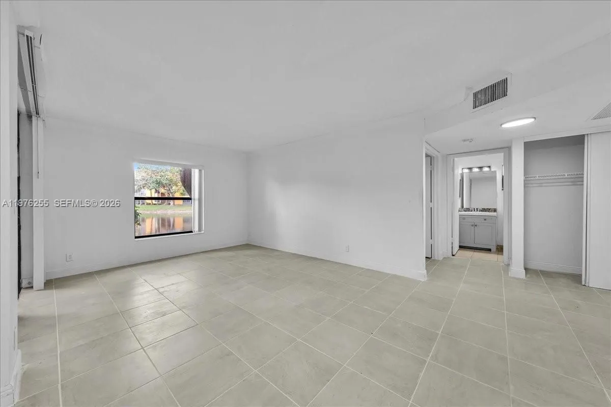 3814 Coral Tree Cir # 3814, Coconut Creek FL 33073