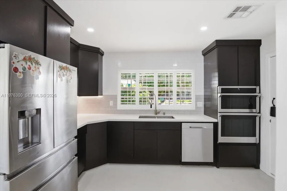 9825 SW 196 Street, Cutler Bay FL 33016