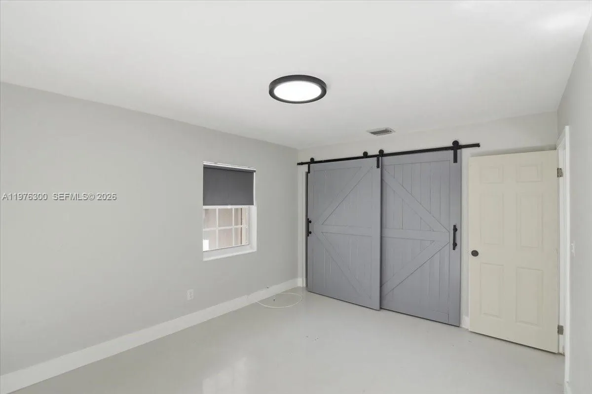 9825 SW 196 Street, Cutler Bay FL 33016