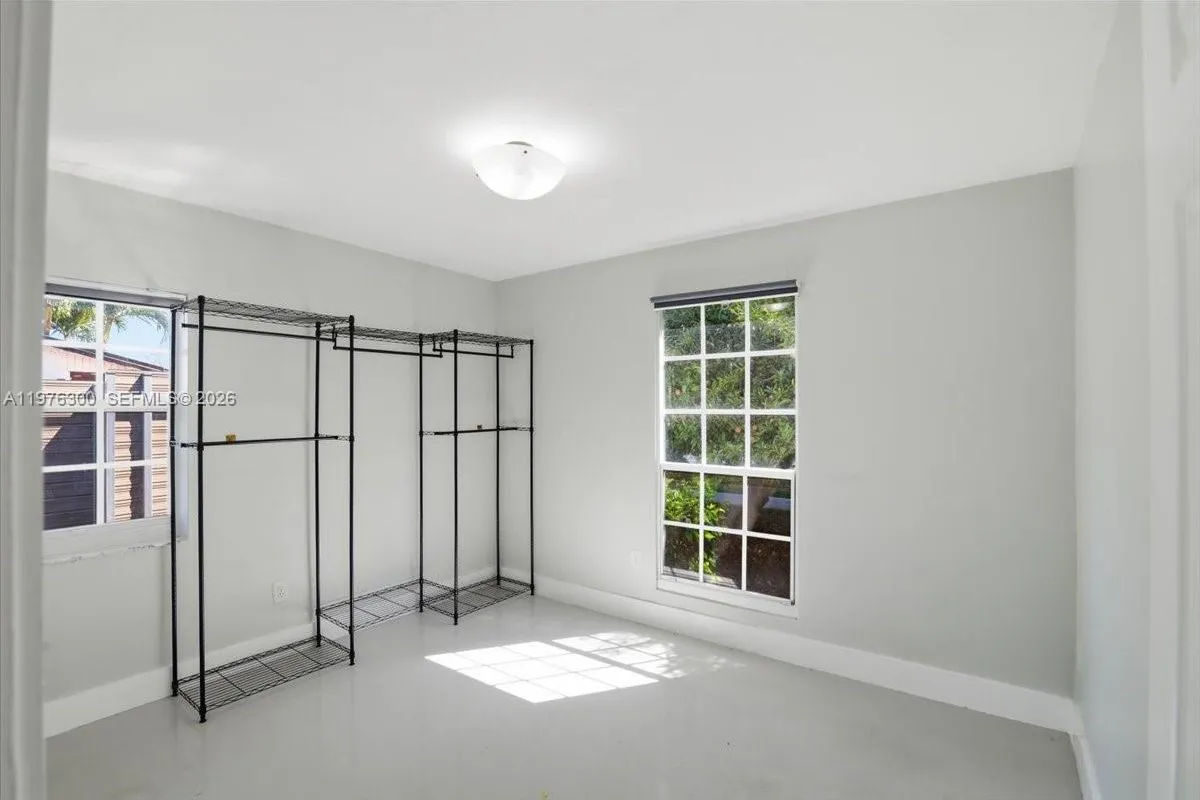 9825 SW 196 Street, Cutler Bay FL 33016