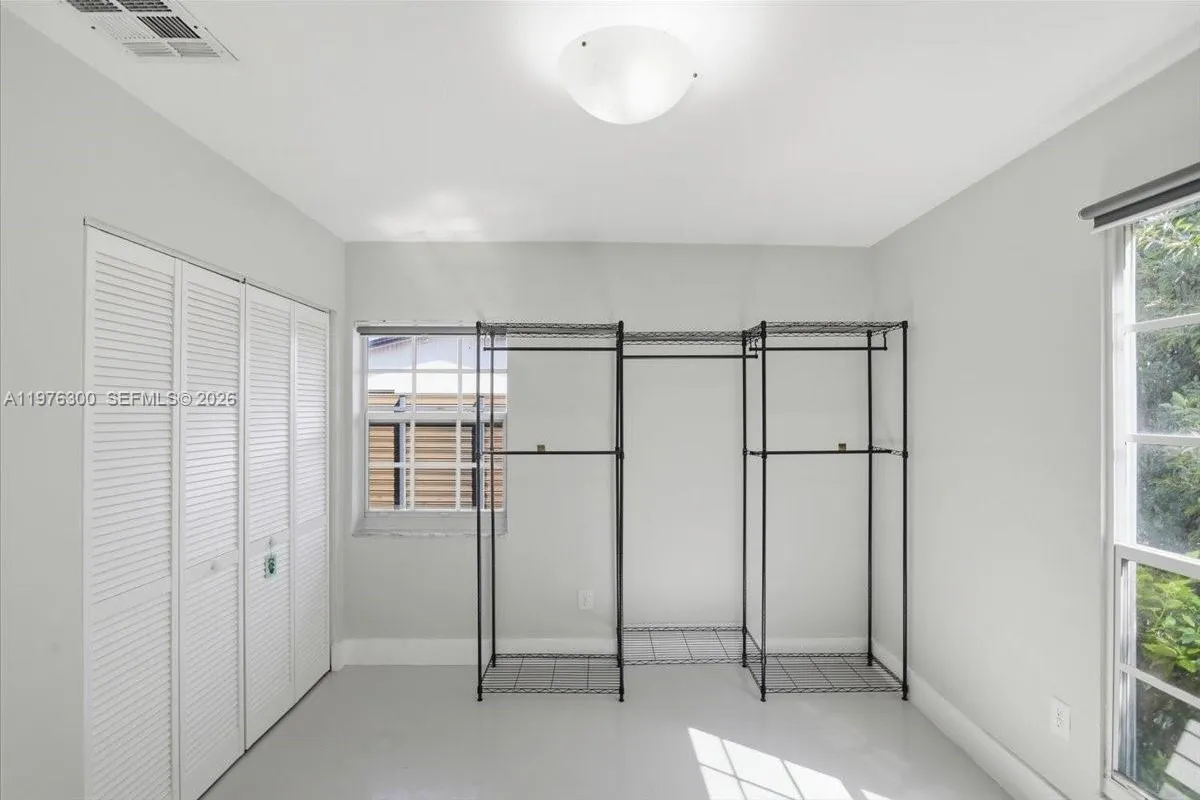 9825 SW 196 Street, Cutler Bay FL 33016