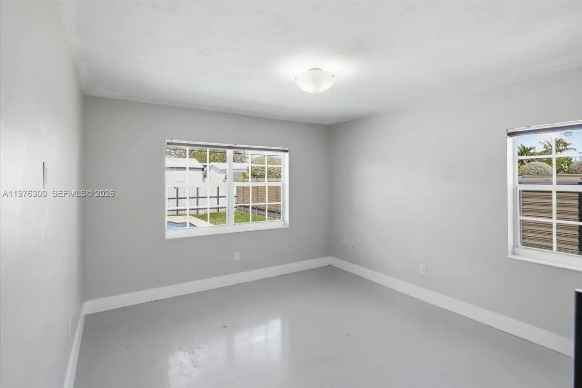 9825 SW 196 Street, Cutler Bay FL 33016