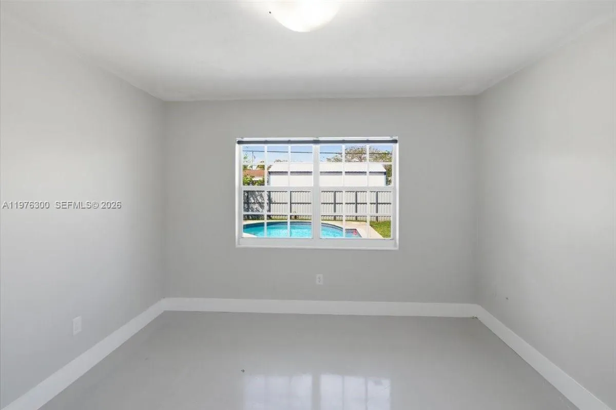 9825 SW 196 Street, Cutler Bay FL 33016