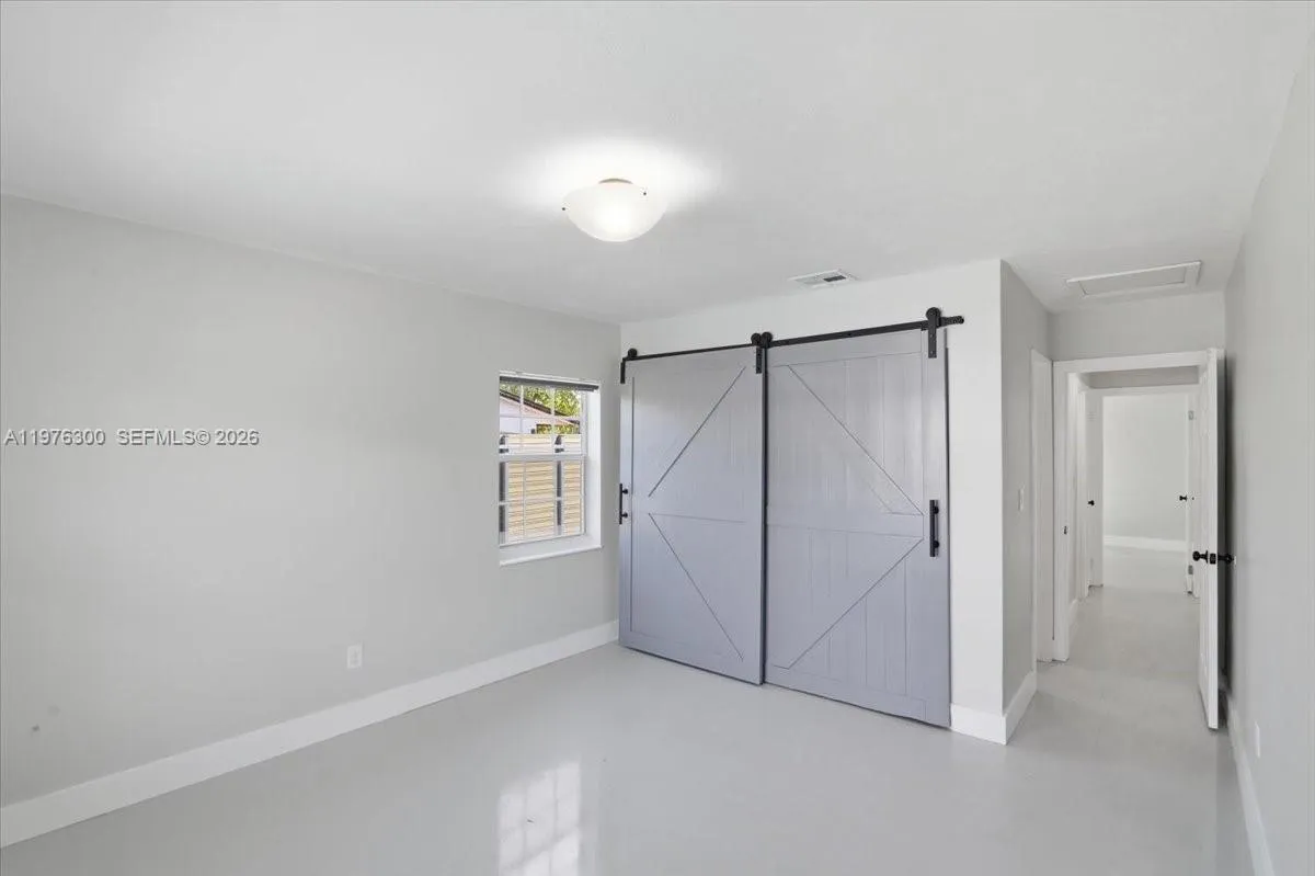 9825 SW 196 Street, Cutler Bay FL 33016