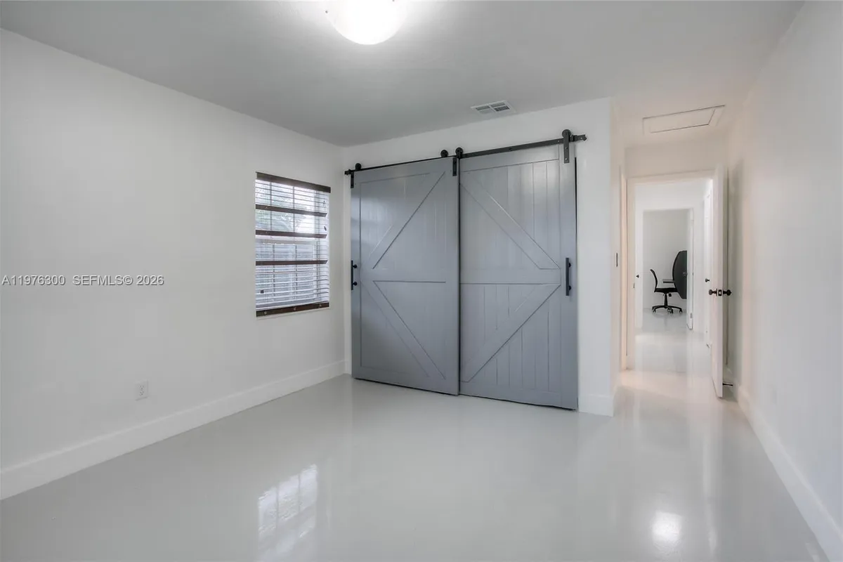 9825 SW 196 Street, Cutler Bay FL 33016