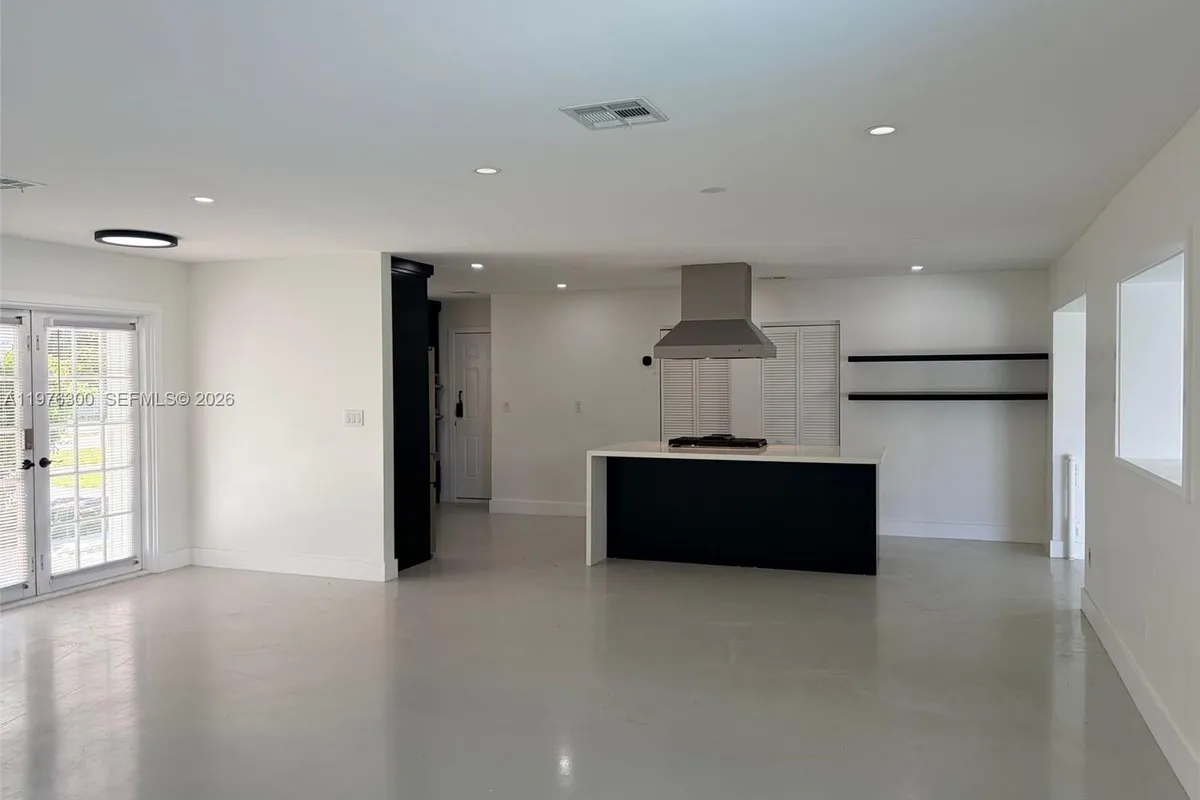 9825 SW 196 Street, Cutler Bay FL 33016