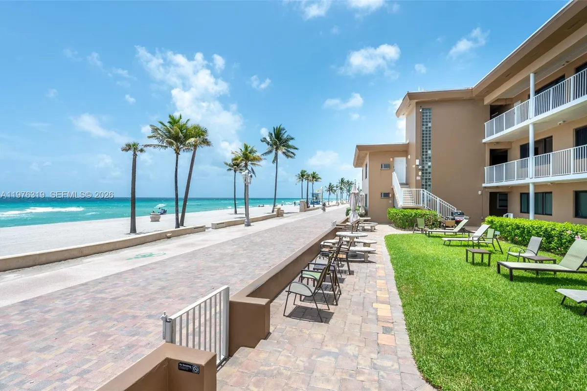 3300 N Surf Rd # 26A, Hollywood FL 33019