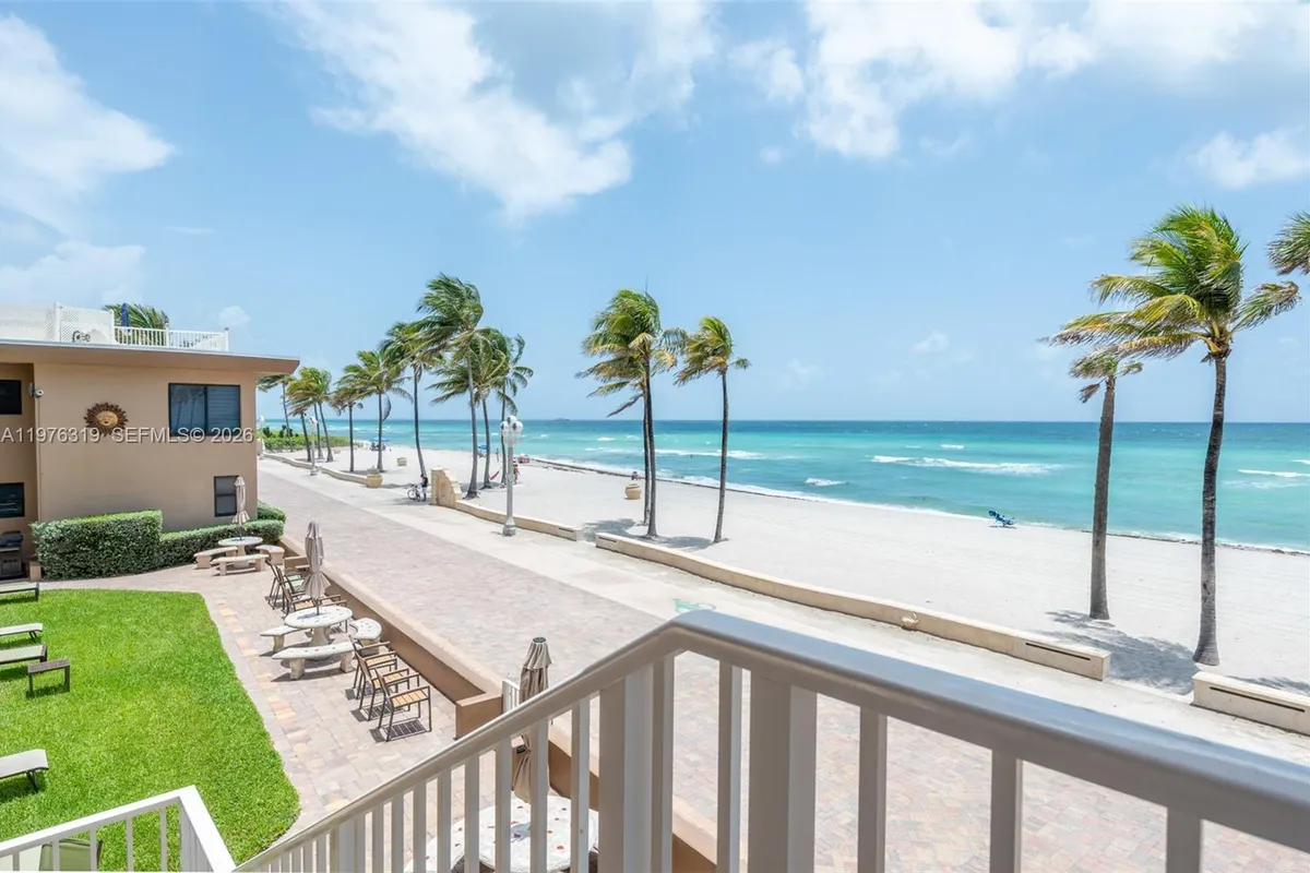 3300 N Surf Rd # 26A, Hollywood FL 33019