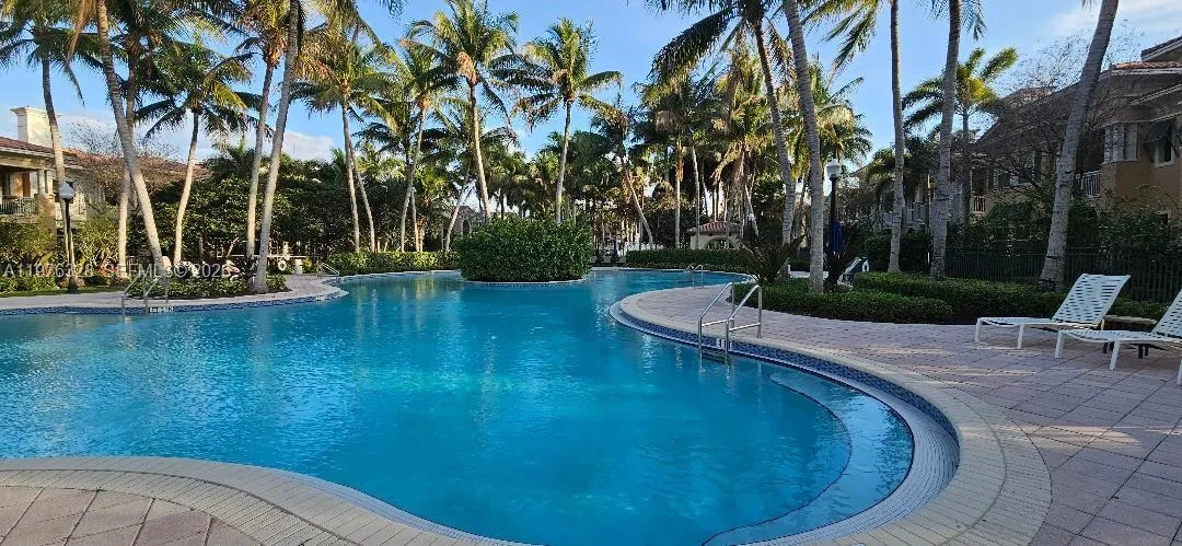 3020 NW 125th Ave # 311, Sunrise FL 33323