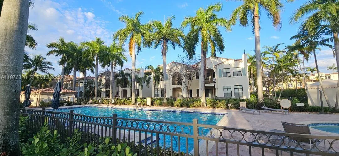 3020 NW 125th Ave # 311, Sunrise FL 33323