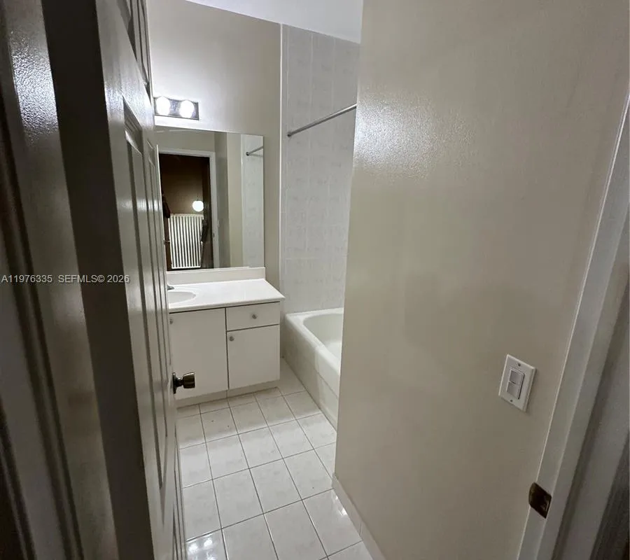 745 SW 107th Ave, Pembroke Pines FL 33025