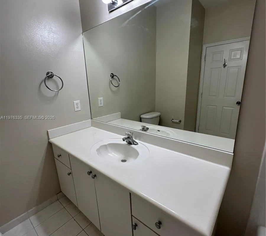 745 SW 107th Ave, Pembroke Pines FL 33025