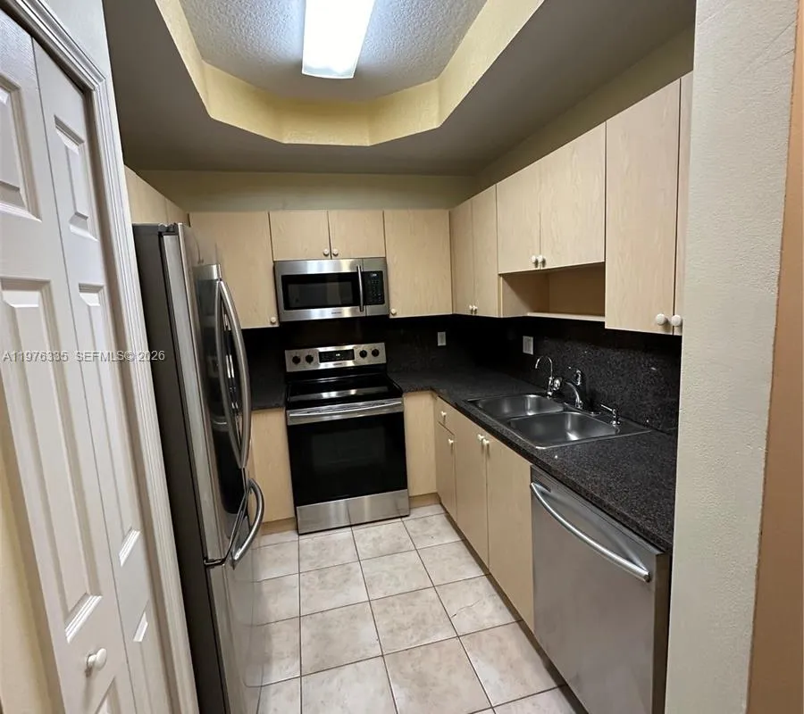 745 SW 107th Ave, Pembroke Pines FL 33025