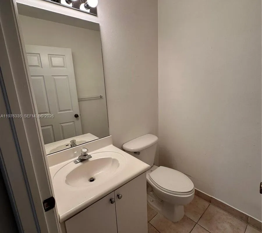 745 SW 107th Ave, Pembroke Pines FL 33025