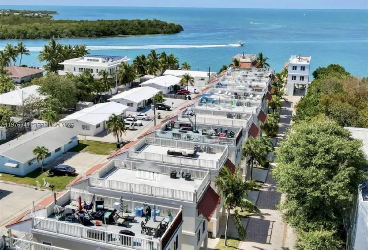 12400 Overseas Hwy, Marathon FL 33050