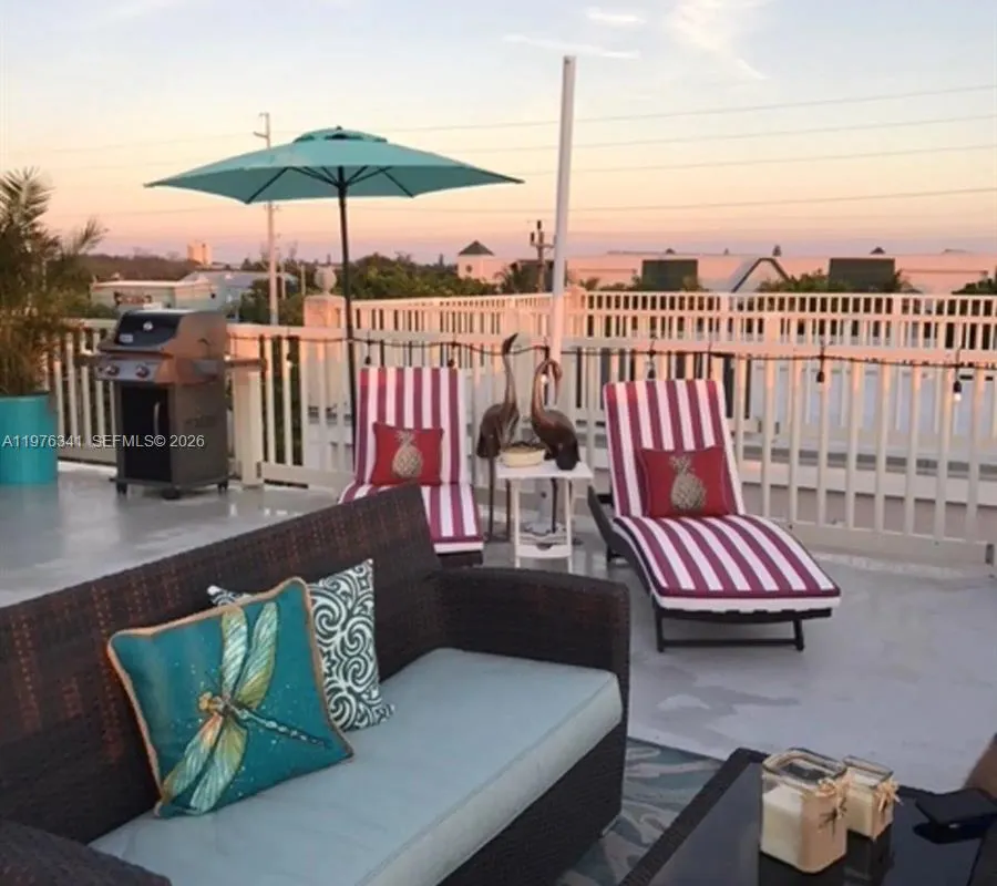 12400 Overseas Hwy, Marathon FL 33050