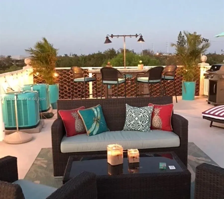 12400 Overseas Hwy, Marathon FL 33050