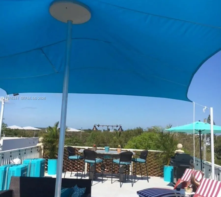 12400 Overseas Hwy, Marathon FL 33050