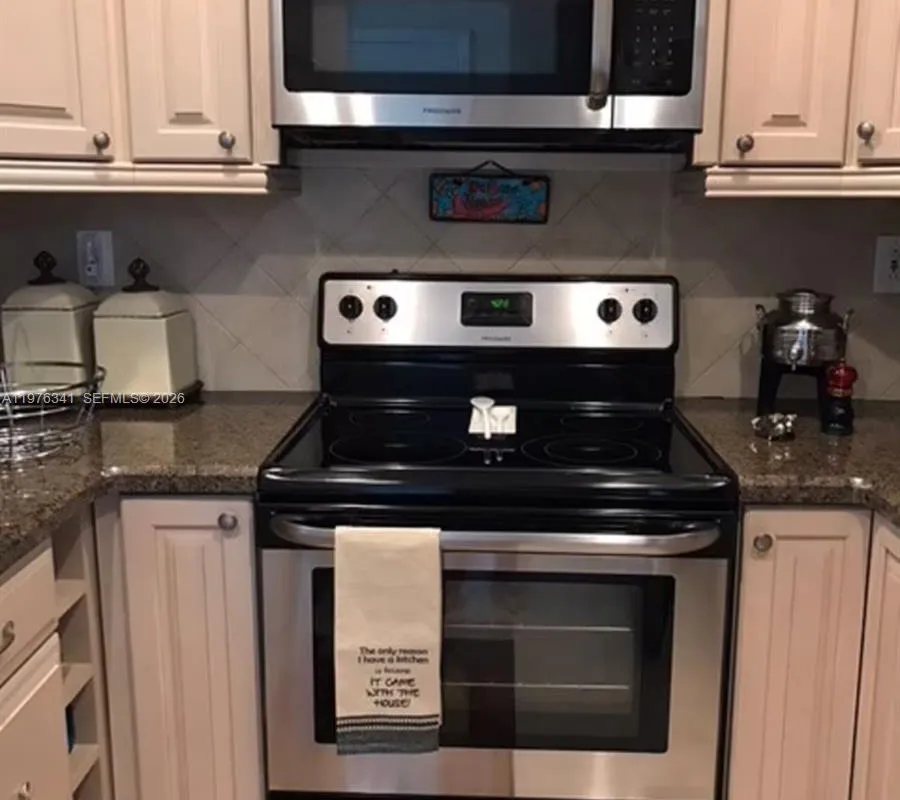 12400 Overseas Hwy, Marathon FL 33050